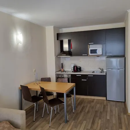 Apartment B022 With A Large Terrace And Direct Access To The Sea