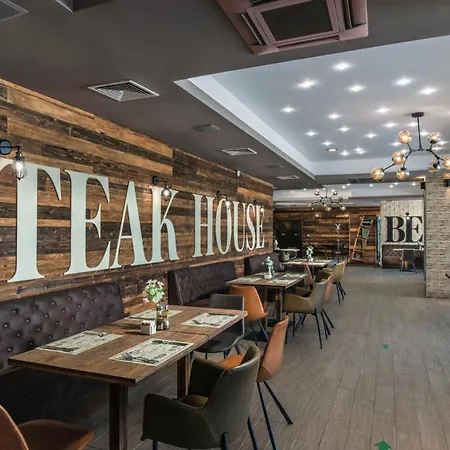 With A Large Terrace And Direct Access To The Sea * Obzor