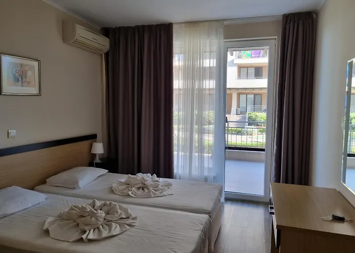 With A Large Terrace And Direct Access To The Sea *